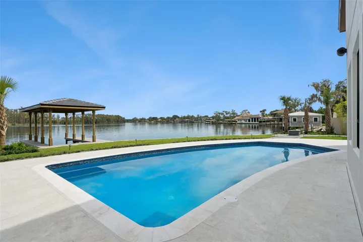 Plenty of space for entertaining outside