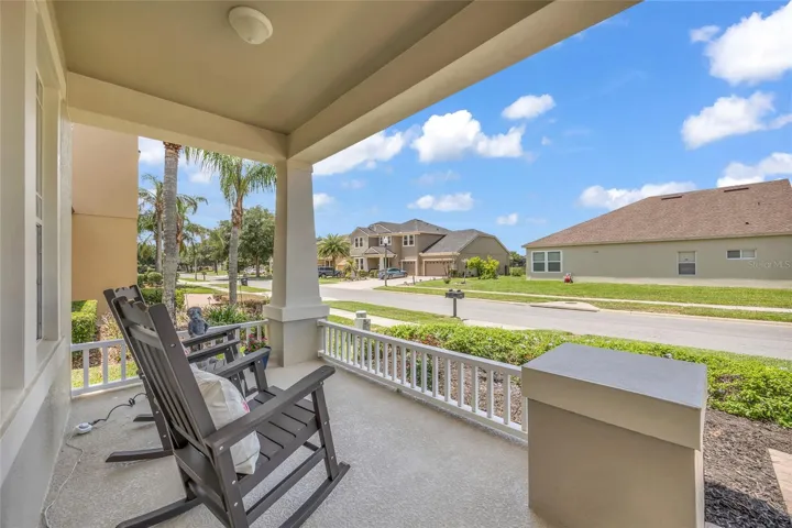 Front porch - Enjoy Disney fireworks from this spot
