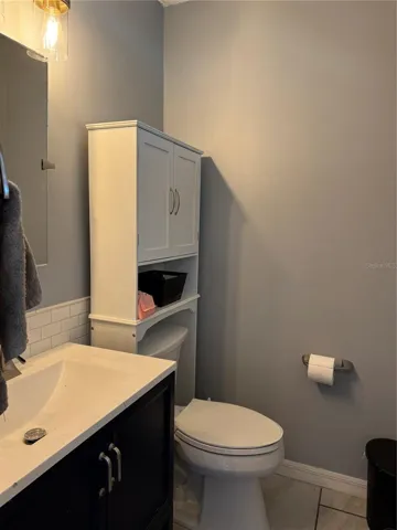 Main Bedroom Bathroom
