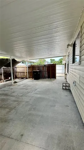 Carport