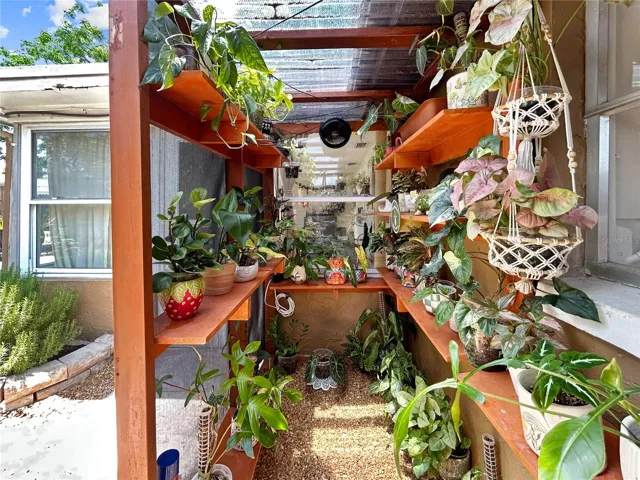 Green House