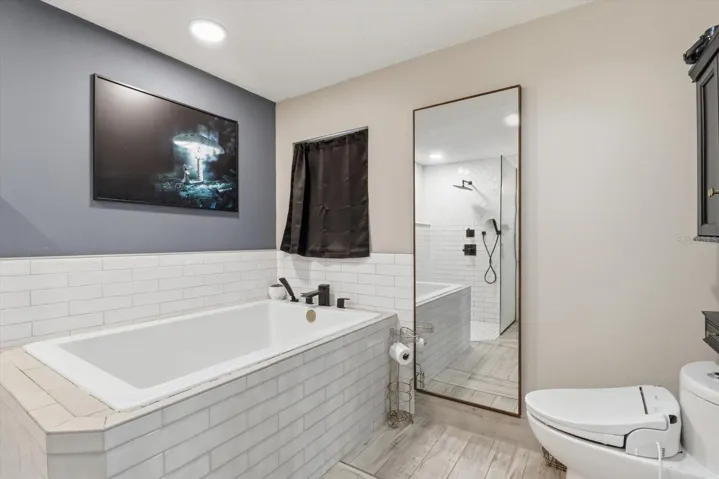 Soaking tub & separate shower in primary bath