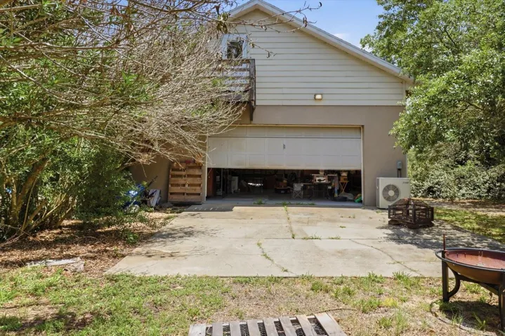 Garage has pass thru doors from front to back