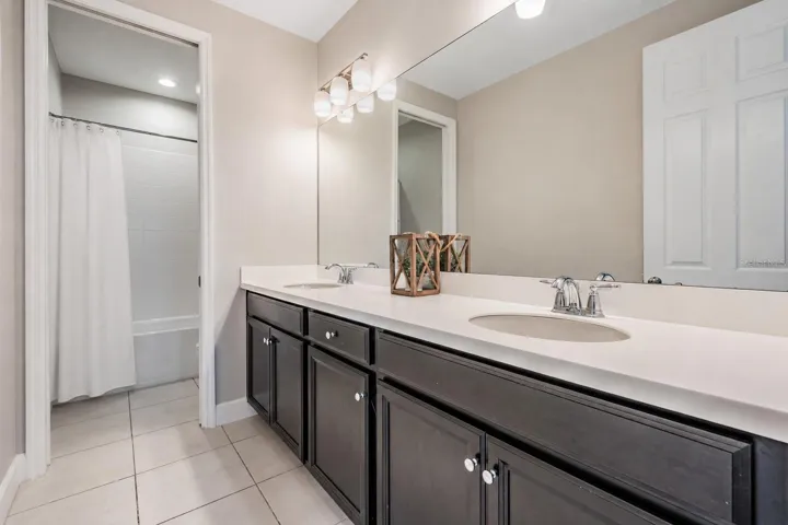 Bathroom 4