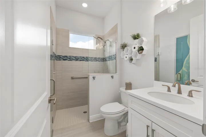 Second Bathroom ensuite