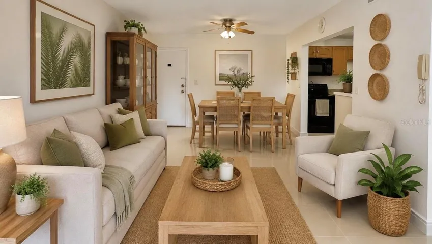 Diningroom 1 Staged