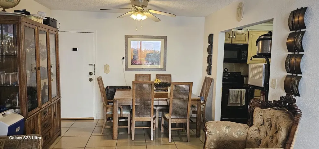 Diningroom 2 Detail View AS IS