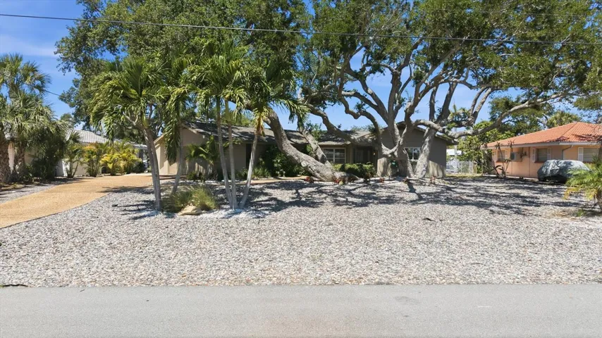5108 Sandy Shore Avenue