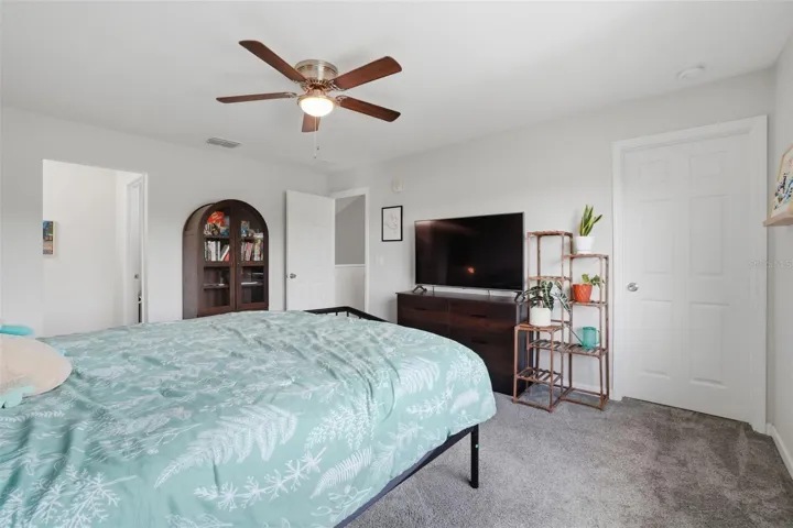 Primary suite