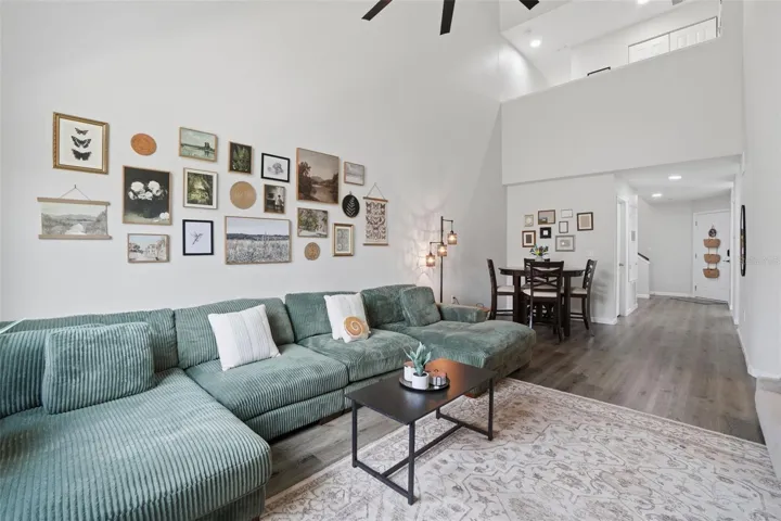 Living/dining room