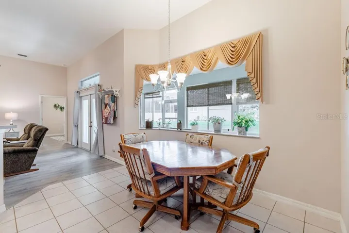 breakfast nook