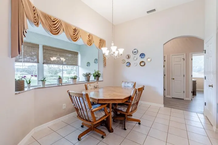 breakfast nook