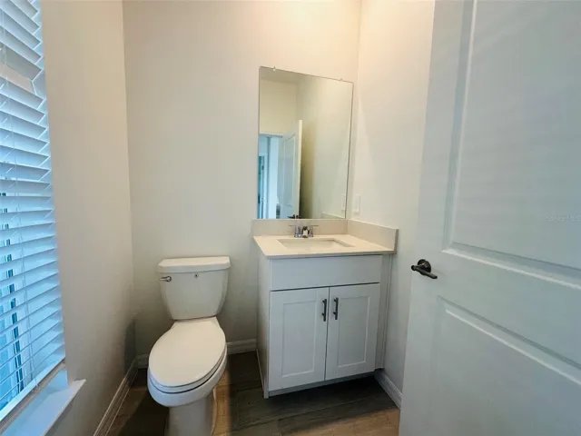 Half bath in the ground level