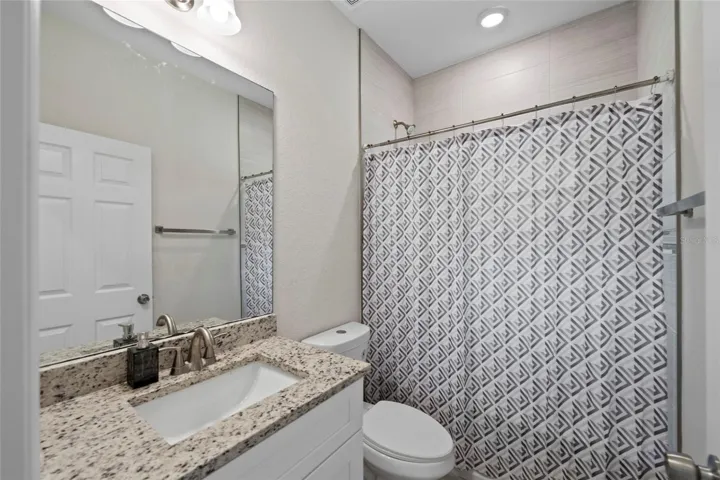 Full Bathroom
