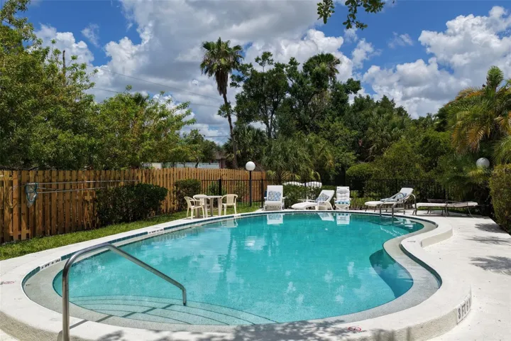 Community pool