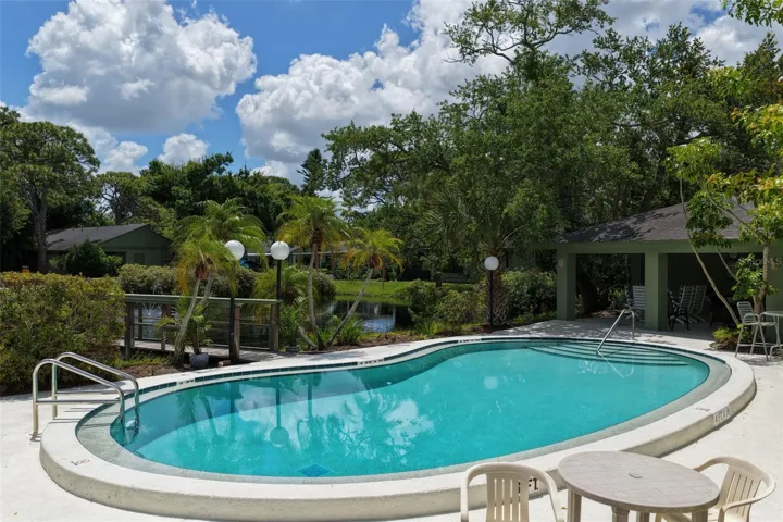 Community pool
