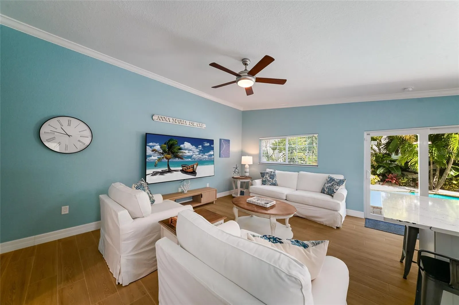 Impact sliding doors in the living room to the pool area
