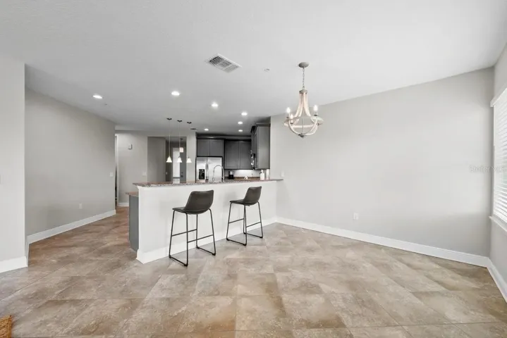 Kitchen with Breakfast Bar