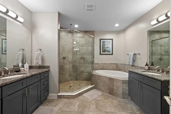 Primary Bathrooml