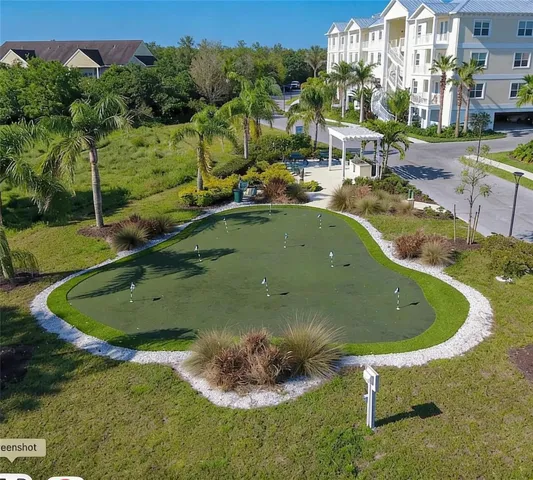 Putting green