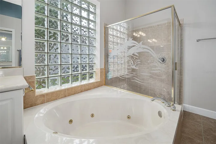 Bath/Shower