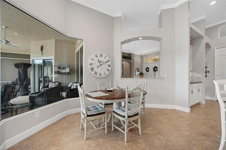 Breakfast nook