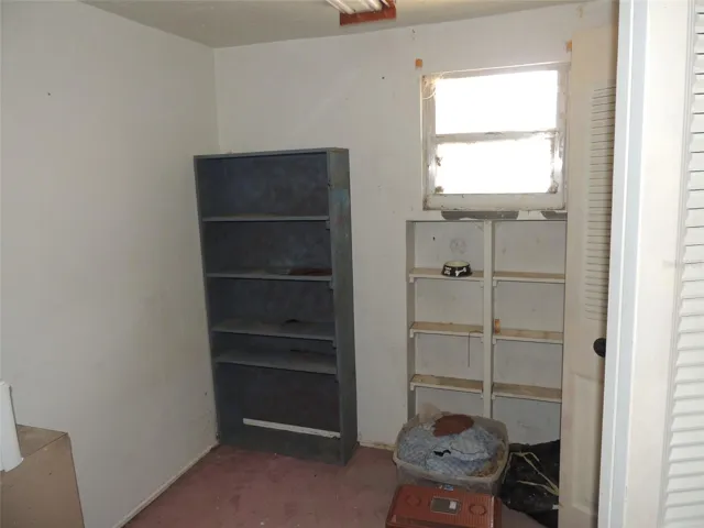 Den/Craft Room