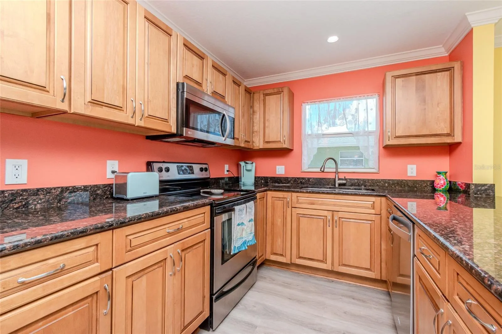 LOTS AND LOTS OF CUPBOARDS