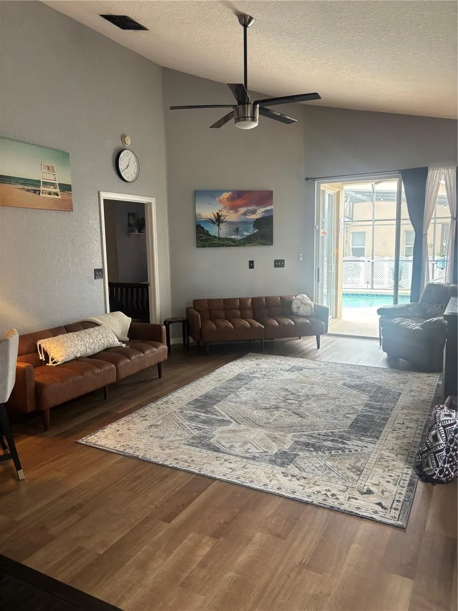 Extra Large open floor plan