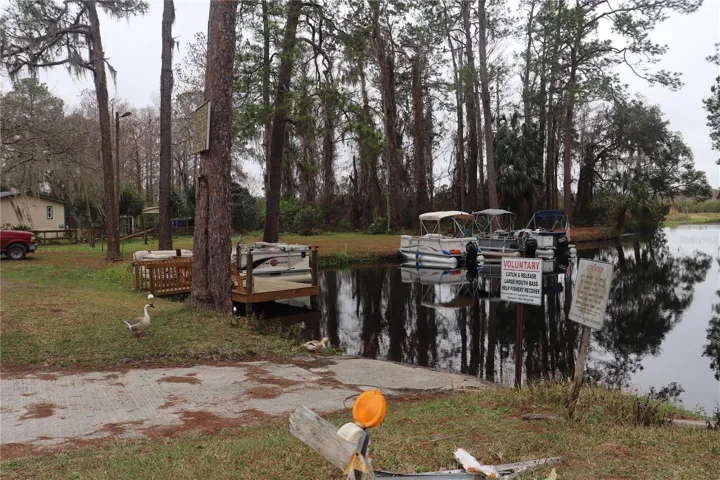 Community boat ramp
