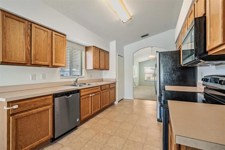 spacious kitchen with abundant cabinet and counterspace
