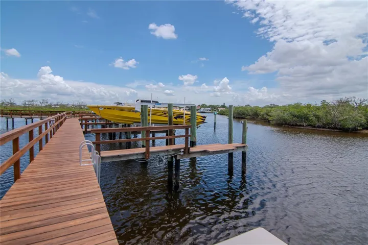 Community Pier
