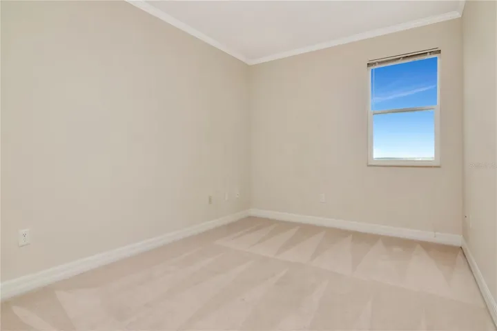 3rd Bedroom w/ Walk-In Closet