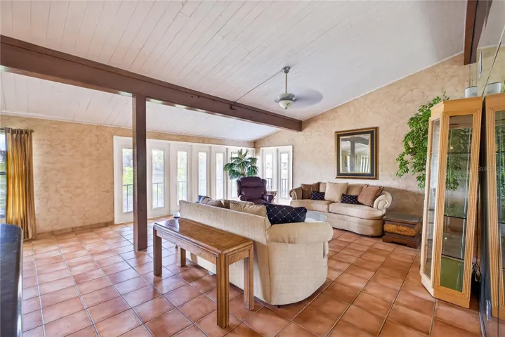Expanded living room with views of Lake Orienta!