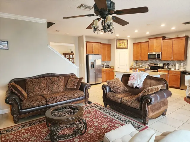Family Toom Kitchen Combination