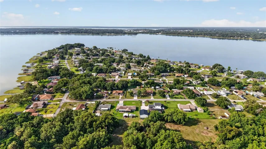 Unique Lake Community