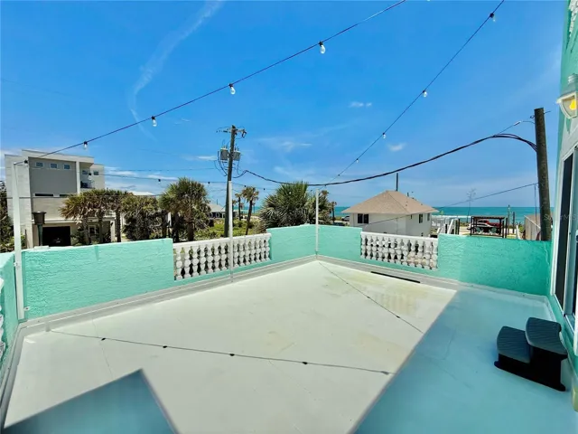 2nd Floor Deck