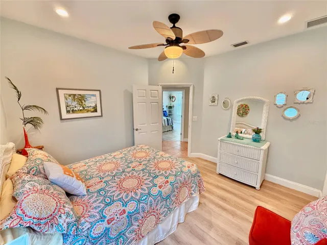 1st Floor Guest Room 2