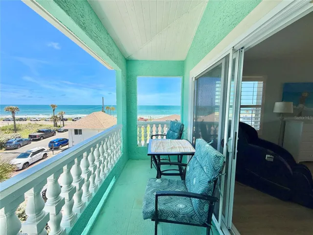 3rd Floor Balcony