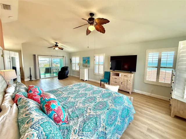 3rd Floor Suite