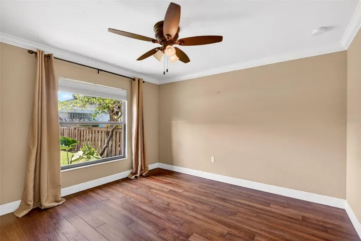 Guest bedroom 2