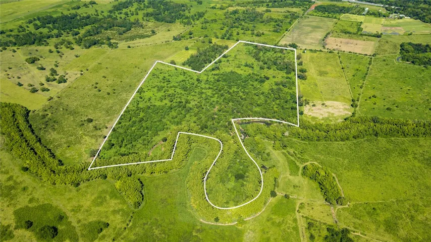 Vacand Land