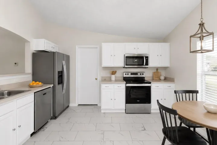 Kitchen Virtually Staged