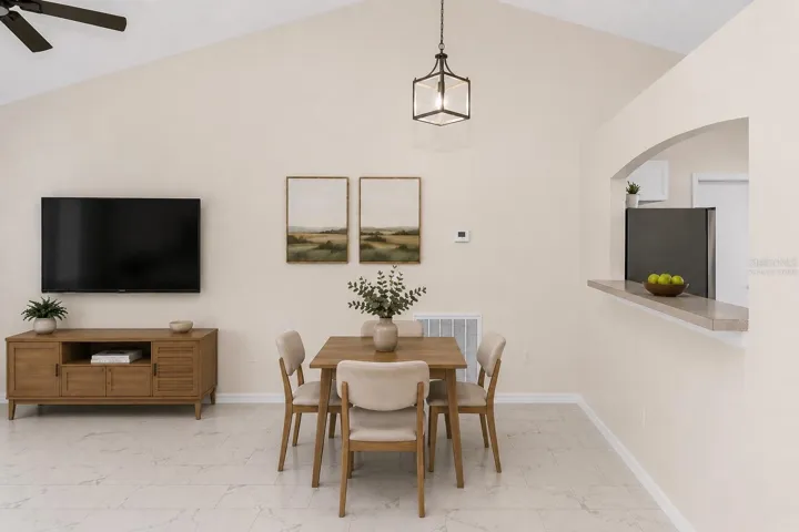 Dinning Virtually Staged