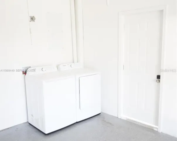 LAUNDRY