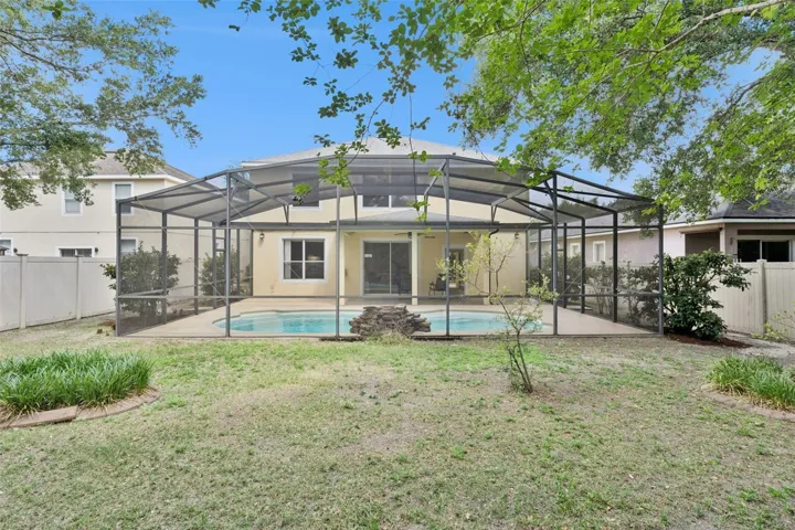 Private fenced back yard