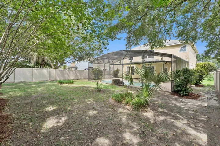 Private fenced back yard