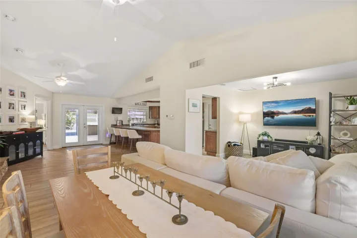 Living Room/Dining Room