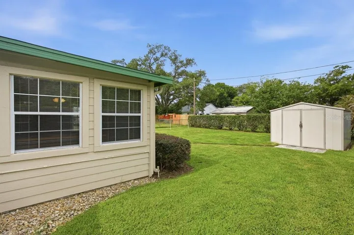 Good size Back Yard