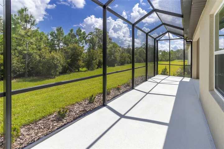 Large lanai8 x 30 + 15.4 x 8.4 covered